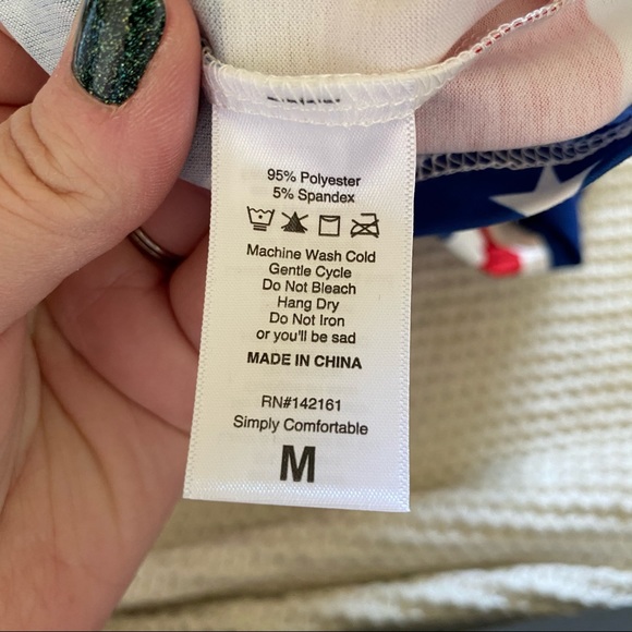 LuLaRoe Patriotic Randy Baseball T - Picture 6 of 7